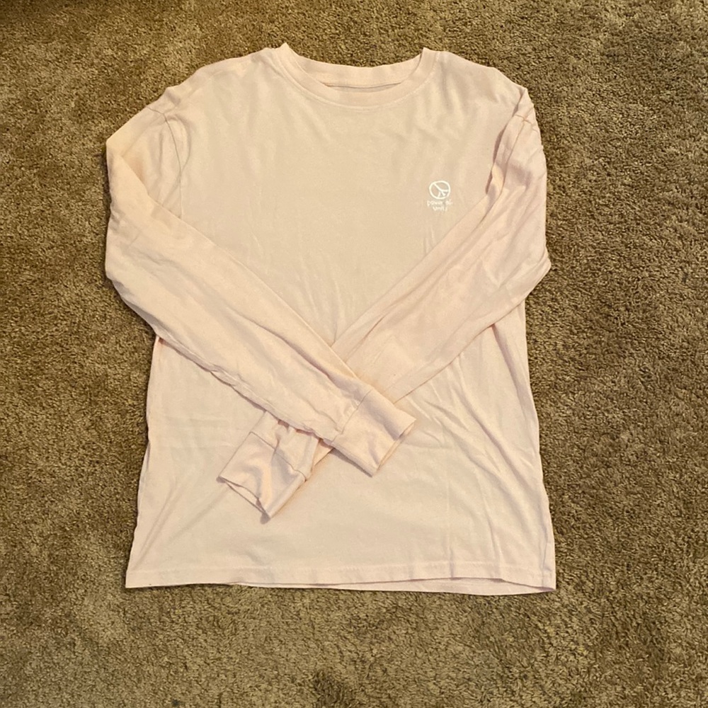 Light pink long sleeve shirt.